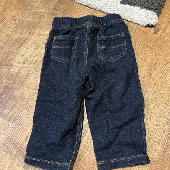 Carter’s elastic waistband bottoms - Picture 3 of 3